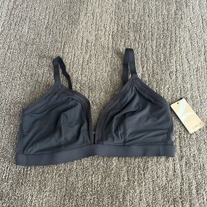NWT Lively Bralette size 2(36D)